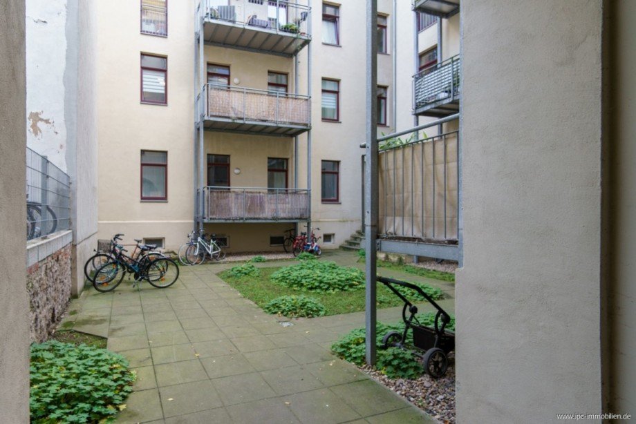 Hinterhaus Etagenwohnung Magdeburg