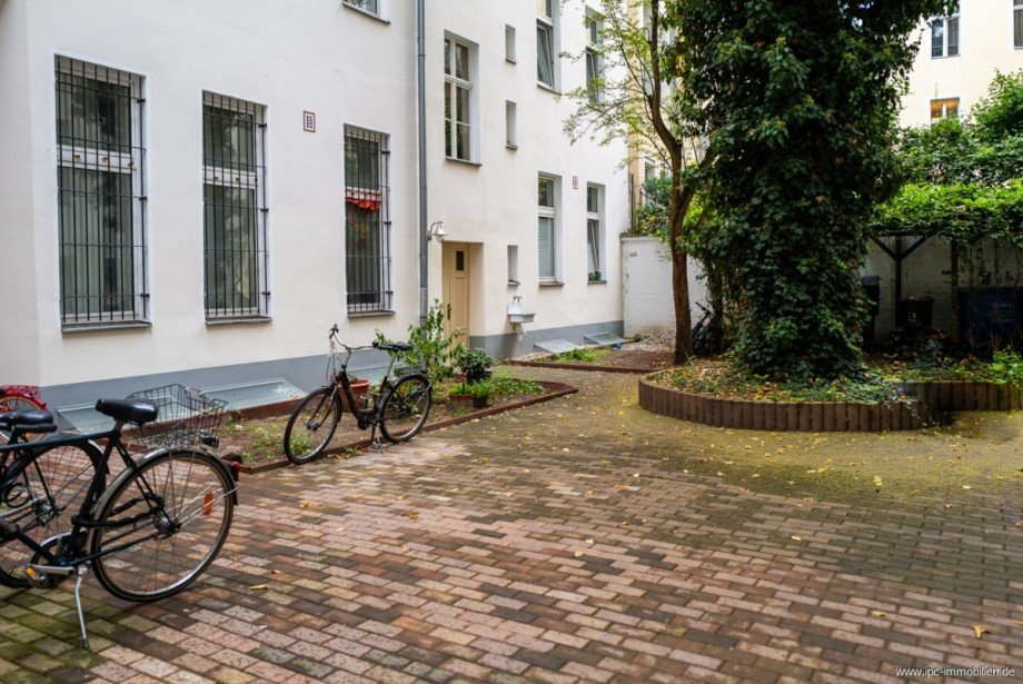 Hinterhaus Halle / Lager / Produktion Berlin