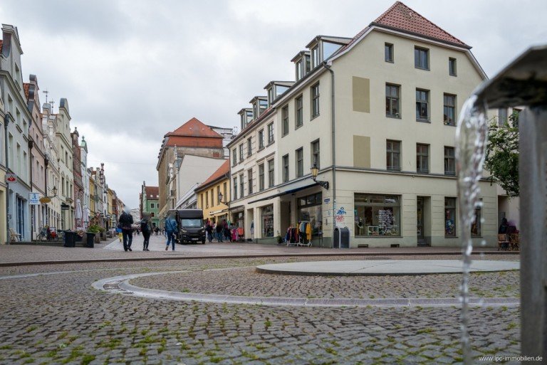 Leben in der Altstadt Wismar Etagenwohnung Toll geschnittene 2 Zi. Wohnung in der Altstadt.