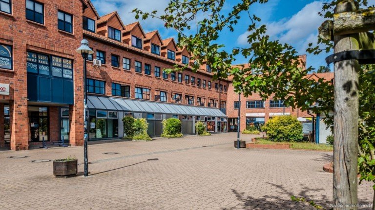 Tolle Lage Wolmirstedt Ladenlokal Platz f�r Ihr Gesch�ft - Sch�ne Ladenfl�che in zentraler Lage von Wolmirstedt.
