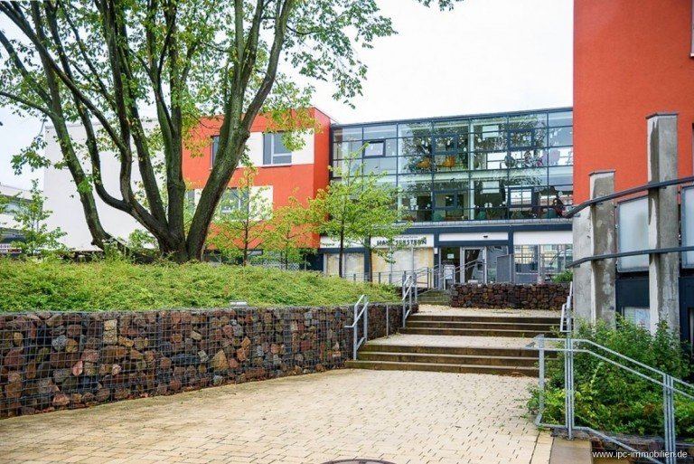 Das Seebadcenter Wismar Etagenwohnung Helle 2 Zi. Wohnung mit Balkon + Fahrstuhl + Einbauk�che im Seebadcenter Wendorf.