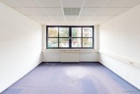 Bild (b73c18a873f04ee835903cbce0e59cff): Platz f�r Ihre Ideen - Tolle Fl�che f�r Praxis, B�ro oder B�rogemeinschaft.
