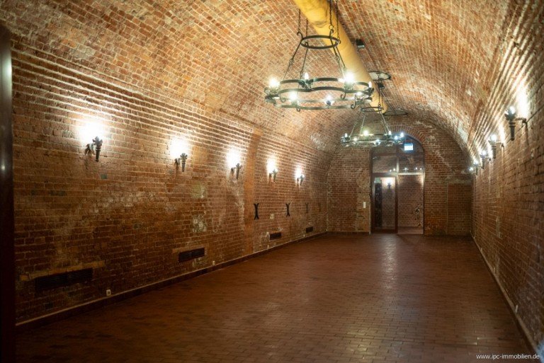 Gew�lbekeller Wismar Gastronomie Historisches Gew�lbe mit besonderem Charme sucht neue Nutzung.