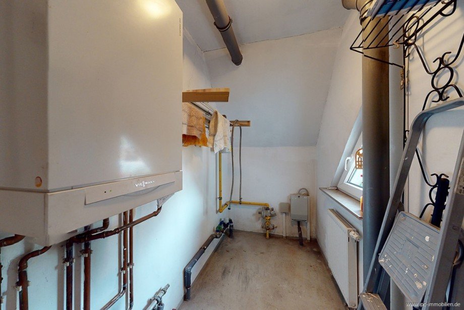 HWR Doppelhaush�lfte Sch�nebeck (Elbe)