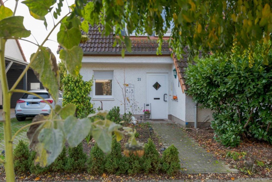 L1051489 Doppelhaush�lfte Sch�nebeck (Elbe)